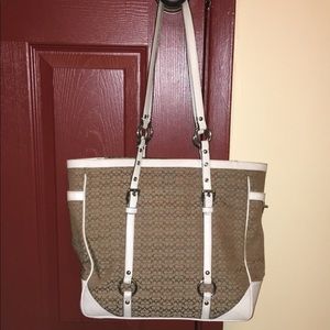 Coach Signature Tote
